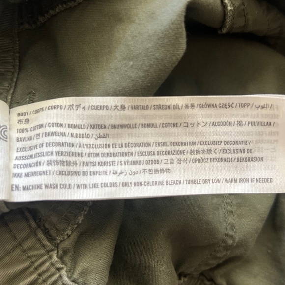 Abercrombie & Fitch Hi Rise Relaxed Utility Cargo Pants Army Green Size 25 - Picture 4 of 4